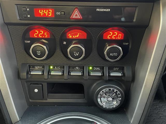 ８６ ＧＴリミテッド　ＴＲＤエアロ　ナビ　Ｂカメラ　社外１７ＡＷ　ＨＩＤ　ＥＴＣ（18枚目）