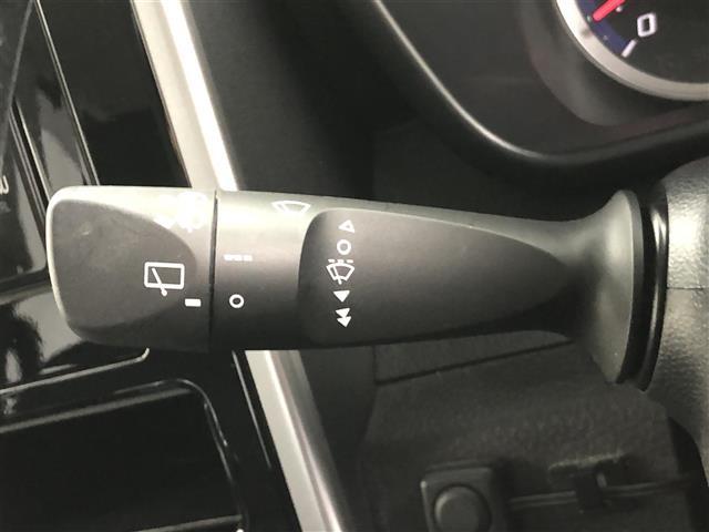 ルーミー カスタムＧ－Ｔ　☆純正７インチナビ・Ｂｌｕｅｔｏｏｔｈ・フルセグＴＶ・ＡＭ／ＦＭ☆ＥＴＣ☆Ｂカメラ☆ドラレコ☆プリクラッシュセーフティー☆スマートアシスト☆クルーズコントロール☆両側パワースライドドア☆ＬＥＤライト（8枚目）
