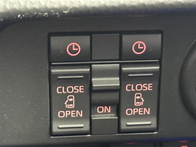 ルーミー カスタムＧ　純正ナビ　全方位カメラ　両側パワスラ　ＥＴＣ　ＡＣＣ　シートヒーター　オートライト　純正ＬＥＤライト　純正ＡＷ　電動格納ミラー　電子パーキング　オートホールド　後席テーブル　スマートキー（10枚目）