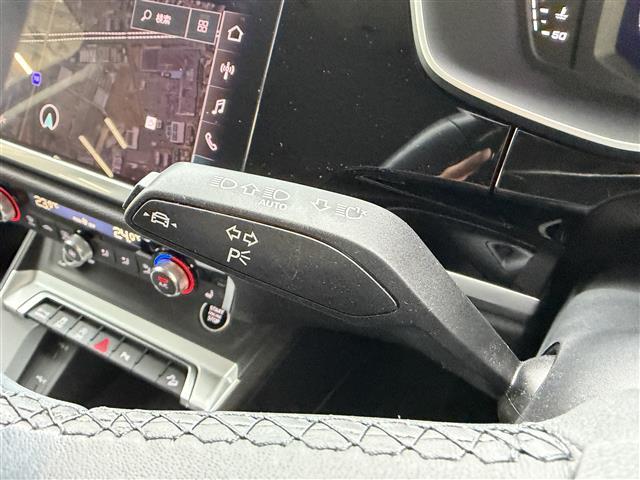 Ｑ３スポーツバック ３５ＴＦＳＩ　コンビニエンス＆アシスタンスパッケージ　バーチャルコックピット　マトリクスＬＥＤヘッドライト　Ａｕｄｉドライブセレクト　エフィシェンシアシスト　ドライバーアシスト　Ａｕｄｉプレセンス　１８インチＡＷ（8枚目）
