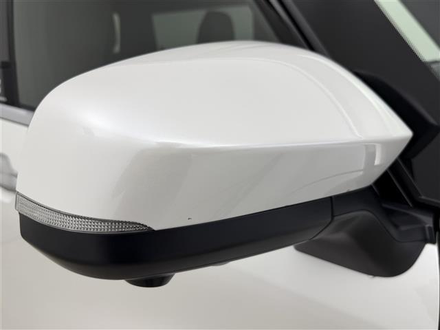 アルファードＰＨＥＶ エグゼクティブラウンジ　ムーンルーフ　ユニバーサルステップ　フリップダウンモニター　デジタルインナーミラー　純正１９インチアルミホイール　ドライブレコーダー　ＥＴＣ　ワイヤレス充電　トヨタチームメイト　アドバンスドパーク（36枚目）
