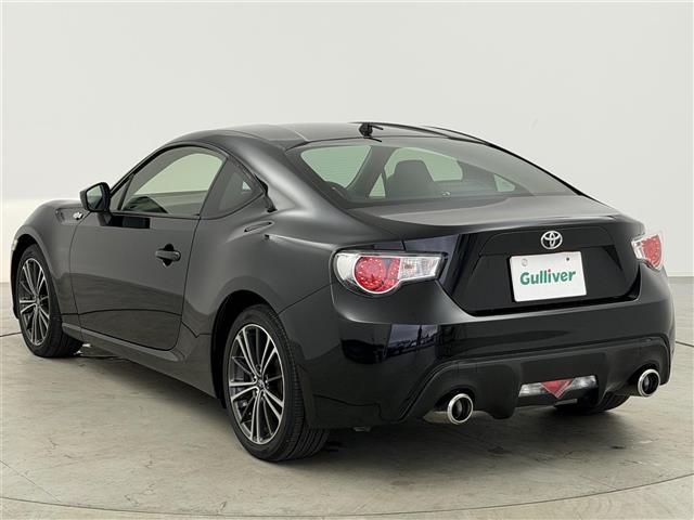 ８６ ＧＴ　純正カーオーディオ　ドライブレコーダー　革巻きステアリング　プッシュスタート　オートエアコン　ＶＳＣ　ヒルスタート　ＨＩＤランプ　フォグランプ　純正１７インチＡＷ　スマートキー　取扱説明書（31枚目）