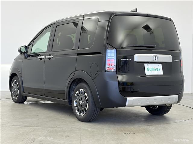 フリード e:HEVクロスター 登録済未使用車 フルセグTV Bluetooth バックモニター BSM アダプティブクルーズコントロール 両側パワースライドドア 純正AW シートヒーター バックカメラ 革巻きステアリング USB(32枚目)