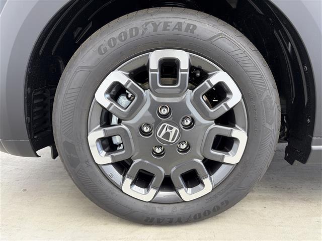 フリード e:HEVクロスター 登録済未使用車 フルセグTV Bluetooth バックモニター BSM アダプティブクルーズコントロール 両側パワースライドドア 純正AW シートヒーター バックカメラ 革巻きステアリング USB(40枚目)