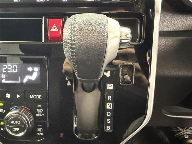 ルーミー カスタムG 純正9インチナビ フルセグTV 両側パワースライドドア ETC 前席シートヒーター 前後ドライブレコーダー コーナーセンサー クルーズコントロール バックカメラ LEDヘッドライト オートハイビーム(13枚目)