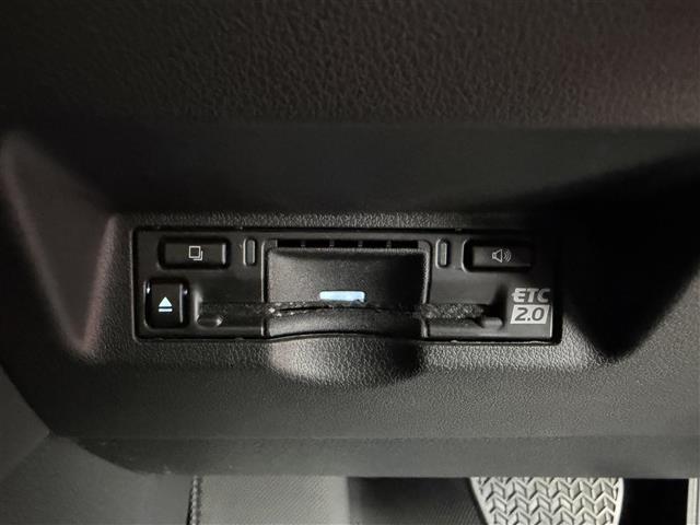 アルファード Z ワンオーナー ツインムーンルーフ 全方位カメラ デジタルインナーミラー 置くだけ充電 RAYSアルミホイール 12.3型ディスプレイナビ TV Bluetooth ETC2.0 ベンチレーション(19枚目)