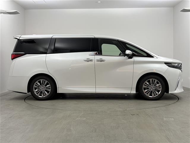 アルファード Z ワンオーナー ツインムーンルーフ 全方位カメラ デジタルインナーミラー 置くだけ充電 RAYSアルミホイール 12.3型ディスプレイナビ TV Bluetooth ETC2.0 ベンチレーション(32枚目)