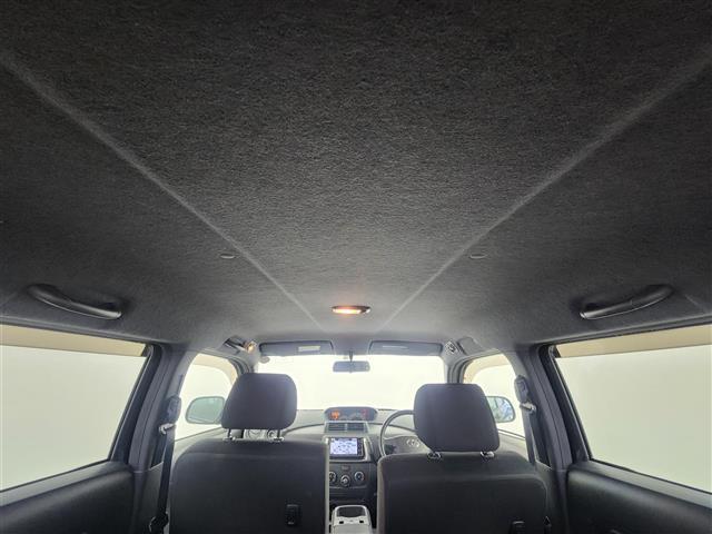 ｂＢ Ｓ　純正ＨＤＤナビ　ワンセグＴＶ／ＤＶＤ／ＣＤ／ＡＭ／ＦＭ／ＨＤＤ／Ｂｌｕｅｔｏｏｔｈ　ベンチシート　純正フロアマット　社外１４インチアルミホイール　ビルトインＥＴＣ　保証書　取扱説明書　リモコンキー（29枚目）