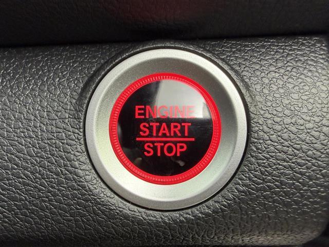 シビック ハッチバック ホンダセンシング 無限スポイラー 無限ドアミラー 純正SDナビ フルセグTV ホンダセンシング バックカメラ ハーフレザーシート シートヒーター ETC2.0 ドライブレコーダー ACC 純正18インチ(5枚目)