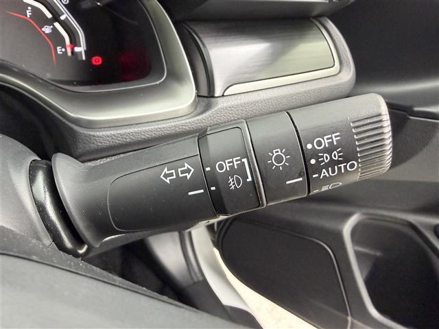 シビック ハッチバック ホンダセンシング 無限スポイラー 無限ドアミラー 純正SDナビ フルセグTV ホンダセンシング バックカメラ ハーフレザーシート シートヒーター ETC2.0 ドライブレコーダー ACC 純正18インチ(9枚目)