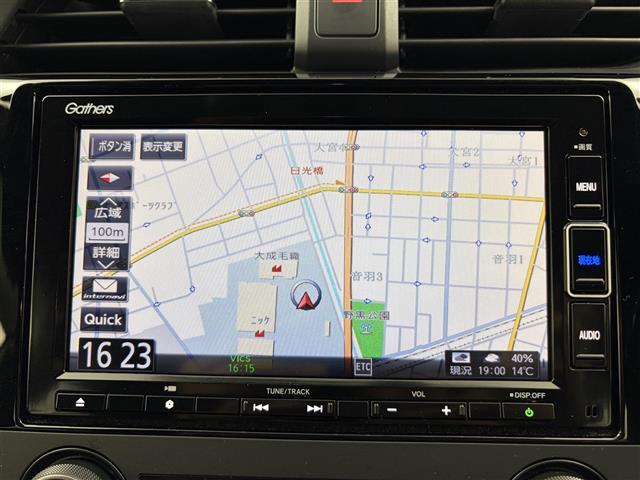 シビック ハッチバック ホンダセンシング 無限スポイラー 無限ドアミラー 純正SDナビ フルセグTV ホンダセンシング バックカメラ ハーフレザーシート シートヒーター ETC2.0 ドライブレコーダー ACC 純正18インチ(10枚目)