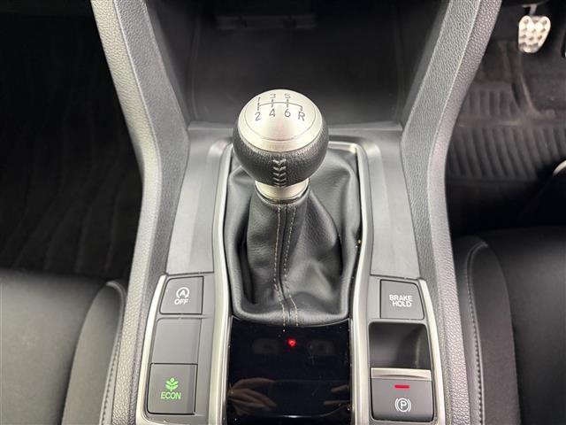 シビック ハッチバック ホンダセンシング 無限スポイラー 無限ドアミラー 純正SDナビ フルセグTV ホンダセンシング バックカメラ ハーフレザーシート シートヒーター ETC2.0 ドライブレコーダー ACC 純正18インチ(12枚目)