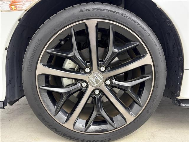 シビック ハッチバック ホンダセンシング 無限スポイラー 無限ドアミラー 純正SDナビ フルセグTV ホンダセンシング バックカメラ ハーフレザーシート シートヒーター ETC2.0 ドライブレコーダー ACC 純正18インチ(40枚目)