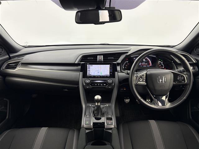 シビック ハッチバック ホンダセンシング 無限スポイラー 無限ドアミラー 純正SDナビ フルセグTV ホンダセンシング バックカメラ ハーフレザーシート シートヒーター ETC2.0 ドライブレコーダー ACC 純正18インチ(42枚目)