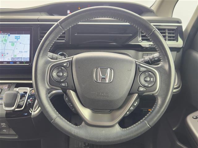 ステップワゴンスパーダ e:HEVスパーダ G・EX ホンダセンシング 衝突軽減ブレーキ 誤発進抑制装置 フルセグTV Bluetooth ドライブレコーダー 両側パワースライドドア 電子パーキングブレーキ ホンダセンシング 純正9型ナビ シートヒーター ETC2.0(3枚目)