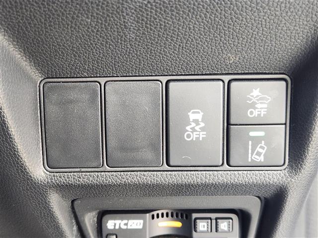 ステップワゴンスパーダ e:HEVスパーダ G・EX ホンダセンシング 衝突軽減ブレーキ 誤発進抑制装置 フルセグTV Bluetooth ドライブレコーダー 両側パワースライドドア 電子パーキングブレーキ ホンダセンシング 純正9型ナビ シートヒーター ETC2.0(18枚目)