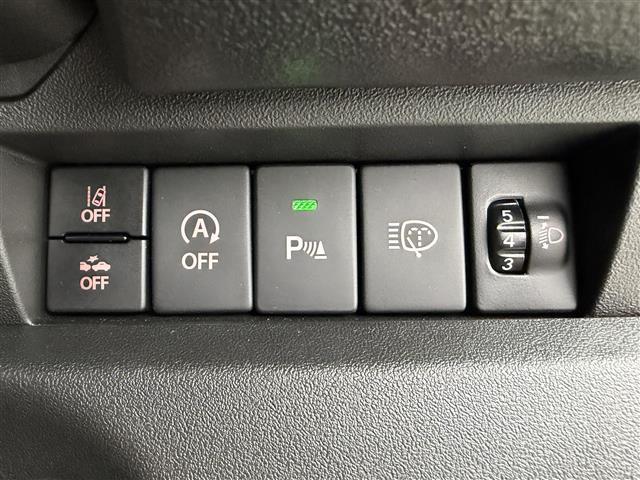 ���ŐV�i�r�i�t���Z�O�E�����Z�O�E�c�u�c�Đ��j�����ē��B�J���b�c�F���A�E�A���p�C���E�C�N���v�X�̃i�r���戵���Ă���o�b�N�J�����i�o�b�N���j�^�[�j��ȃ��j�^�[�i�t���b�v�_�E�����j�^�[�j�̎�t���\�ł��B