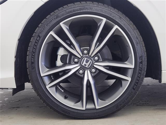 シビック e:HEV ホンダセンシング 9型グーグル搭載ホンダコネクトディスプレイ(AppleCarPlay/AndroidAuto) ETC2.0 前後純正ドラレコ バックカメラ 前席シートヒーター 純正18インチAW(40枚目)