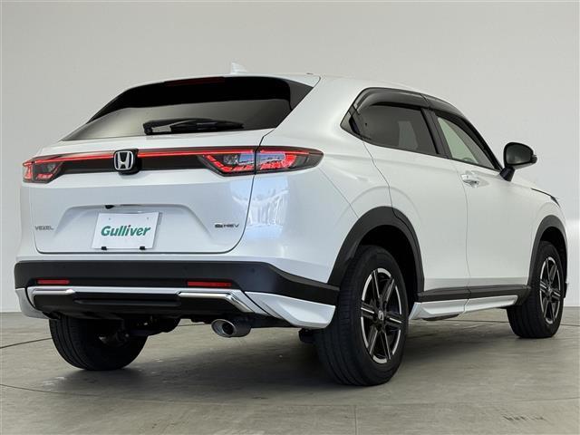 ヴェゼル ｅ：ＨＥＶ　Ｘ　純正ディスプレイナビ　フルセグＴＶ　バックカメラ　ホンダセンシング　Ｑｉ充電　アダプティブクルーズコントロール　モデューロフルエアロ　ＥＴＣ２．０　全方位ドライブレコーダー　パドルシフト　オートライト（33枚目）