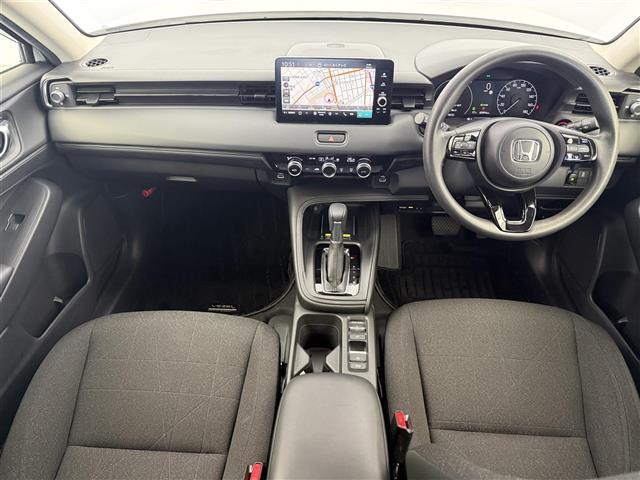 ヴェゼル ｅ：ＨＥＶ　Ｘ　純正ディスプレイナビ　フルセグＴＶ　バックカメラ　ホンダセンシング　Ｑｉ充電　アダプティブクルーズコントロール　モデューロフルエアロ　ＥＴＣ２．０　全方位ドライブレコーダー　パドルシフト　オートライト（42枚目）