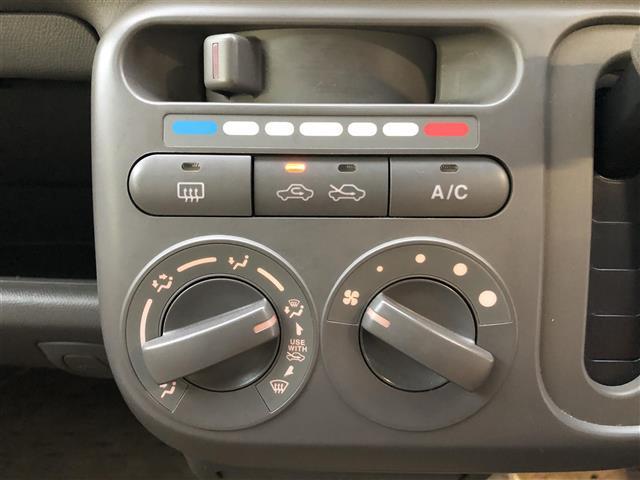 MRワゴン G 保証書 取扱説明書 記録簿 パワーステアリング パワーウィンドウ エアコン リモコンキー CD再生 フロアマット 社外13インチアルミホイール IHDヘッドライト ダブルエアバッグ(8枚目)