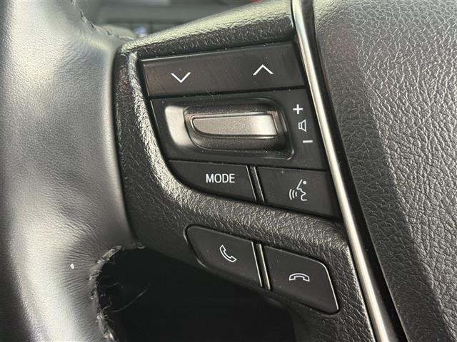 アルファード 2.5S Cパッケージ ワンオーナー パノラマルーフ 純正ナビ フリップダウンモニター バックカメラ Bluetooth フルセグTV トヨタセーフティセンス 衝突被害軽減システム クルーズコントロール(5枚目)