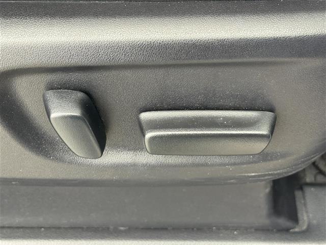 アルファード 2.5S Cパッケージ ワンオーナー パノラマルーフ 純正ナビ フリップダウンモニター バックカメラ Bluetooth フルセグTV トヨタセーフティセンス 衝突被害軽減システム クルーズコントロール(15枚目)