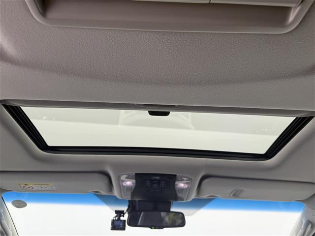 アルファード 2.5S Cパッケージ ワンオーナー パノラマルーフ 純正ナビ フリップダウンモニター バックカメラ Bluetooth フルセグTV トヨタセーフティセンス 衝突被害軽減システム クルーズコントロール(29枚目)