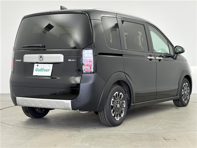 フリード ｅ：ＨＥＶクロスター　登録済未使用車　純正９インチナビ　フルセグＴＶ／Ｂｌｕｅｔｏｏｔｈ　ホンダセンシング　両側パワースライドドア　バックカメラ　ハーフレザーシート　前席シートヒーター　純正１５インチアルミホイール（31枚目）