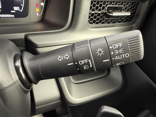 ステップワゴン e:HEVスパーダ 登録済未使用車 純正11.4インチナビ 電動リアゲート 両側パワースライドドア シートヒーター オットマン 純正16インチAW ハーフレザー 衝突軽減ブレーキ AppleCarPlay フルセグTV(9枚目)