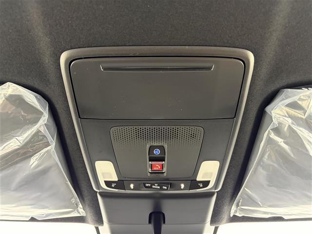 ステップワゴン e:HEVスパーダ 登録済未使用車 純正11.4インチナビ 電動リアゲート 両側パワースライドドア シートヒーター オットマン 純正16インチAW ハーフレザー 衝突軽減ブレーキ AppleCarPlay フルセグTV(20枚目)