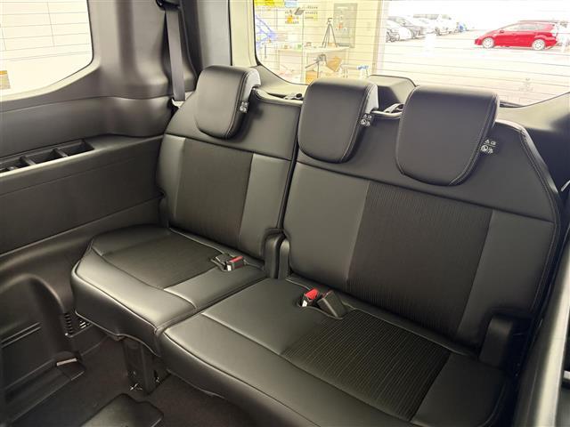 ステップワゴン e:HEVスパーダ 登録済未使用車 純正11.4インチナビ 電動リアゲート 両側パワースライドドア シートヒーター オットマン 純正16インチAW ハーフレザー 衝突軽減ブレーキ AppleCarPlay フルセグTV(26枚目)