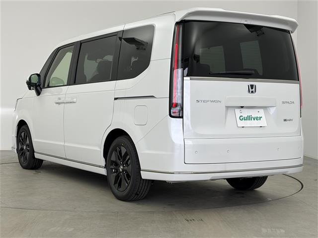 ステップワゴン e:HEVスパーダ 登録済未使用車 純正11.4インチナビ 電動リアゲート 両側パワースライドドア シートヒーター オットマン 純正16インチAW ハーフレザー 衝突軽減ブレーキ AppleCarPlay フルセグTV(35枚目)