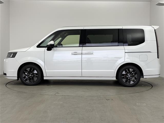 ステップワゴン e:HEVスパーダ 登録済未使用車 純正11.4インチナビ 電動リアゲート 両側パワースライドドア シートヒーター オットマン 純正16インチAW ハーフレザー 衝突軽減ブレーキ AppleCarPlay フルセグTV(36枚目)