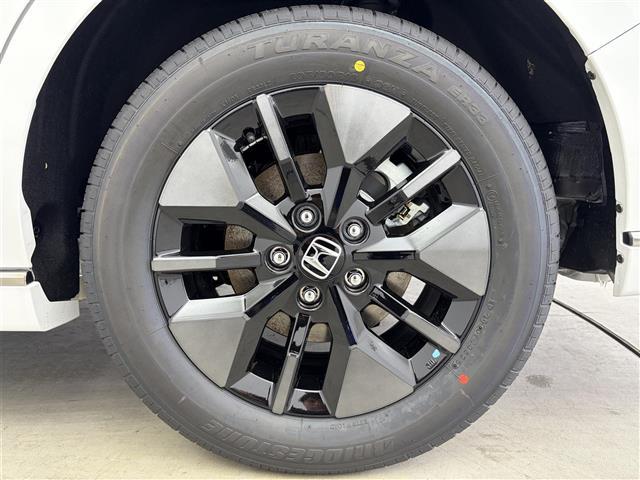 ステップワゴン e:HEVスパーダ 登録済未使用車 純正11.4インチナビ 電動リアゲート 両側パワースライドドア シートヒーター オットマン 純正16インチAW ハーフレザー 衝突軽減ブレーキ AppleCarPlay フルセグTV(41枚目)