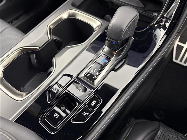 NX NX450h+ Fスポーツ 純正ナビ サンルーフ ブラックレザーシート パノラミックビューモニター ビルトインETC2.0 前後ドラレコ オレンジキャリパー 前席パワーシート 前席エアシート 全席シートヒーター レーダークルーズ(12枚目)