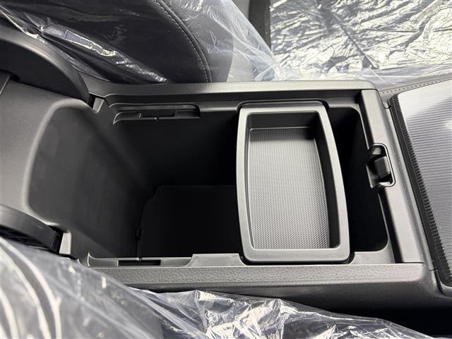 シビック e:HEV EX 登録済未使用車 9インチディスプレイナビ フルセグTV バックカメラ ホンダセンシング パノラマサンルーフ BOSE ワイヤレス充電 ETC2.0 前後ドラレコ パワーシート 衝突軽減 ドラレコ(16枚目)