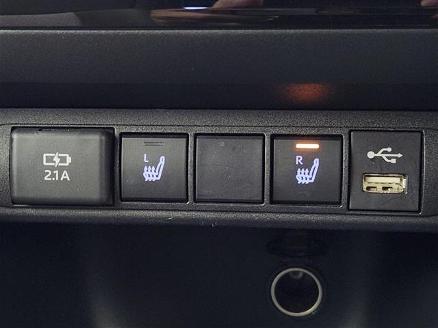 ヤリスクロス ハイブリッドＺ　衝突軽減　シートヒーター　ＥＴＣ２．０　Ｂｌｕｅｔｏｏｔｈ　レーダークルーズコントロール　パワーバックドア　ステアリングヒーター　ＬＥＤライト　フォグランプ　ドライブレコーダー　エンジンスターター（13枚目）