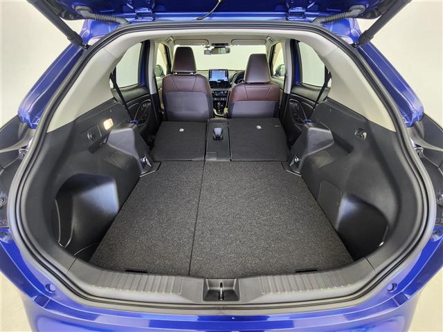 ヤリスクロス ハイブリッドＺ　衝突軽減　シートヒーター　ＥＴＣ２．０　Ｂｌｕｅｔｏｏｔｈ　レーダークルーズコントロール　パワーバックドア　ステアリングヒーター　ＬＥＤライト　フォグランプ　ドライブレコーダー　エンジンスターター（27枚目）