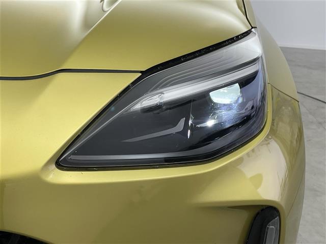 ヤリスクロス ハイブリッドZ ディスプレイオーディオ アラウンドビューモニター 追従クルコン ビルトETC シートヒーター ハーフレザー パワーシート ステアリングヒーター オートハイビーム スマートキー 保証書 記録簿(31枚目)