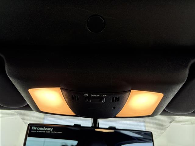 フェアレディZ ロードスターバージョンT BOSEサウンド 純正ナビ パワーシート シートクーラー シートヒーター ETC パドルシフト 純正フロアマット 純正18インチAW 純正LEDライト Pスタート スマートキー Bluetooth(19枚目)