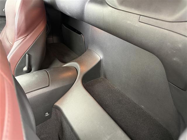 フェアレディZ ロードスターバージョンT BOSEサウンド 純正ナビ パワーシート シートクーラー シートヒーター ETC パドルシフト 純正フロアマット 純正18インチAW 純正LEDライト Pスタート スマートキー Bluetooth(24枚目)