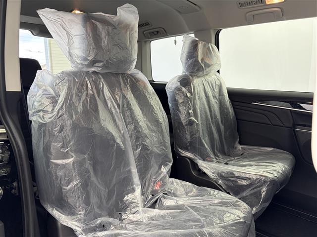 デリカD:5 シャモニー 登録済未使用車 全方位カメラ パドルシフト ステアリングヒーター ハーフレザーシート パワーシート シートヒーター キャプテンシート 両側パワースライドドア パワーバックドア 純正18インチAW(23枚目)