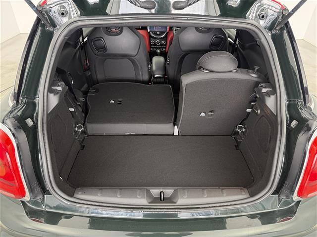 ＭＩＮＩ ジョンクーパーワークス　ワンオーナー　純正ナビ　ターボ車　ＥＴＣ　シートヒーター　クルーズコントロール　純正１８インチＡＷ　パドルシフト　ＨＵＤ　ステリモ　ＬＥＤライト　フロアマット　オートライト　スマートキー（22枚目）