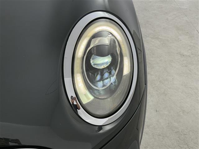 ＭＩＮＩ ジョンクーパーワークス　ワンオーナー　純正ナビ　ターボ車　ＥＴＣ　シートヒーター　クルーズコントロール　純正１８インチＡＷ　パドルシフト　ＨＵＤ　ステリモ　ＬＥＤライト　フロアマット　オートライト　スマートキー（34枚目）