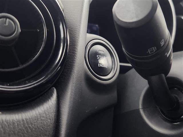 ＭＡＺＤＡ２ １５Ｃ　法人仕様車　マツダコネクトナビ　バックカメラ　ブラインドスポットモニタリング　衝突被害軽減ブレーキ　ＥＴＣ　横滑り防止装置　アイドリングストップ　スマートキー　プッシュスタート　オートライト（5枚目）