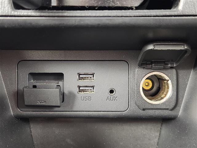 ＭＡＺＤＡ２ １５Ｃ　法人仕様車　マツダコネクトナビ　バックカメラ　ブラインドスポットモニタリング　衝突被害軽減ブレーキ　ＥＴＣ　横滑り防止装置　アイドリングストップ　スマートキー　プッシュスタート　オートライト（12枚目）