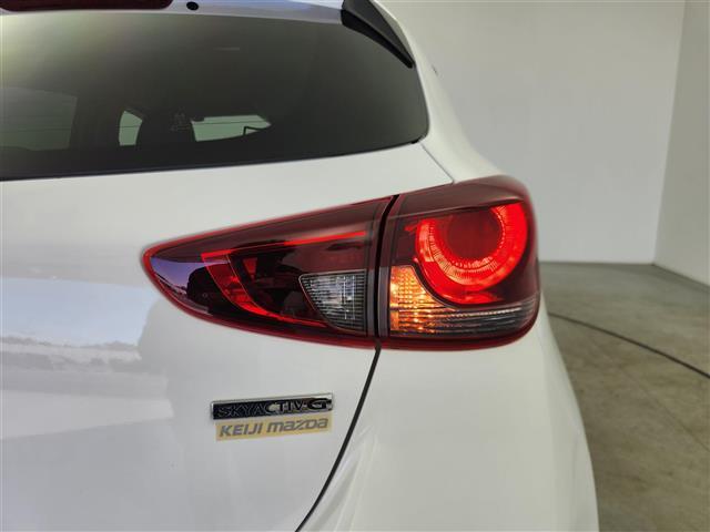 ＭＡＺＤＡ２ １５Ｃ　法人仕様車　マツダコネクトナビ　バックカメラ　ブラインドスポットモニタリング　衝突被害軽減ブレーキ　ＥＴＣ　横滑り防止装置　アイドリングストップ　スマートキー　プッシュスタート　オートライト（37枚目）