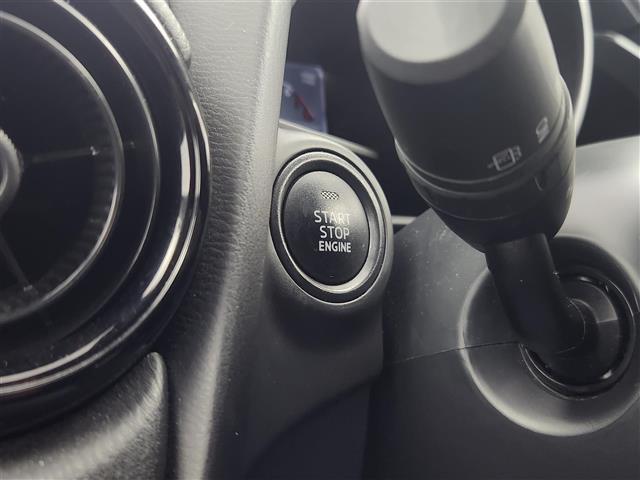 ＭＡＺＤＡ２ １５Ｃ　ユーティリティＰＫＧ　マツダコネクトナビ　バックカメラ　衝突被害ブレーキ　ドライブレコーダー　ＥＴＣ　レーンキープアシスト　リモコンキー×２　プッシュスタート　ＬＥＤヘッドライト　ステリングリモコン（5枚目）