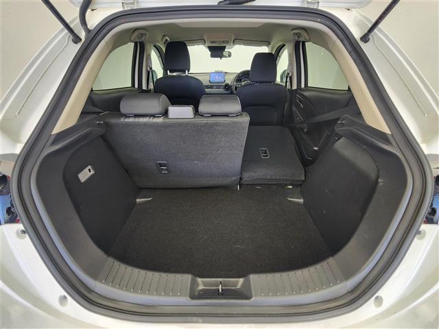 ＭＡＺＤＡ２ １５Ｃ　ユーティリティＰＫＧ　マツダコネクトナビ　バックカメラ　衝突被害ブレーキ　ドライブレコーダー　ＥＴＣ　レーンキープアシスト　リモコンキー×２　プッシュスタート　ＬＥＤヘッドライト　ステリングリモコン（28枚目）